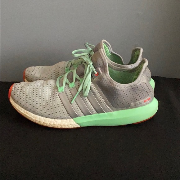 Adidas - Picture 2 of 7